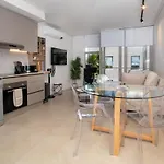 Luxury Urban Retreat Green Point