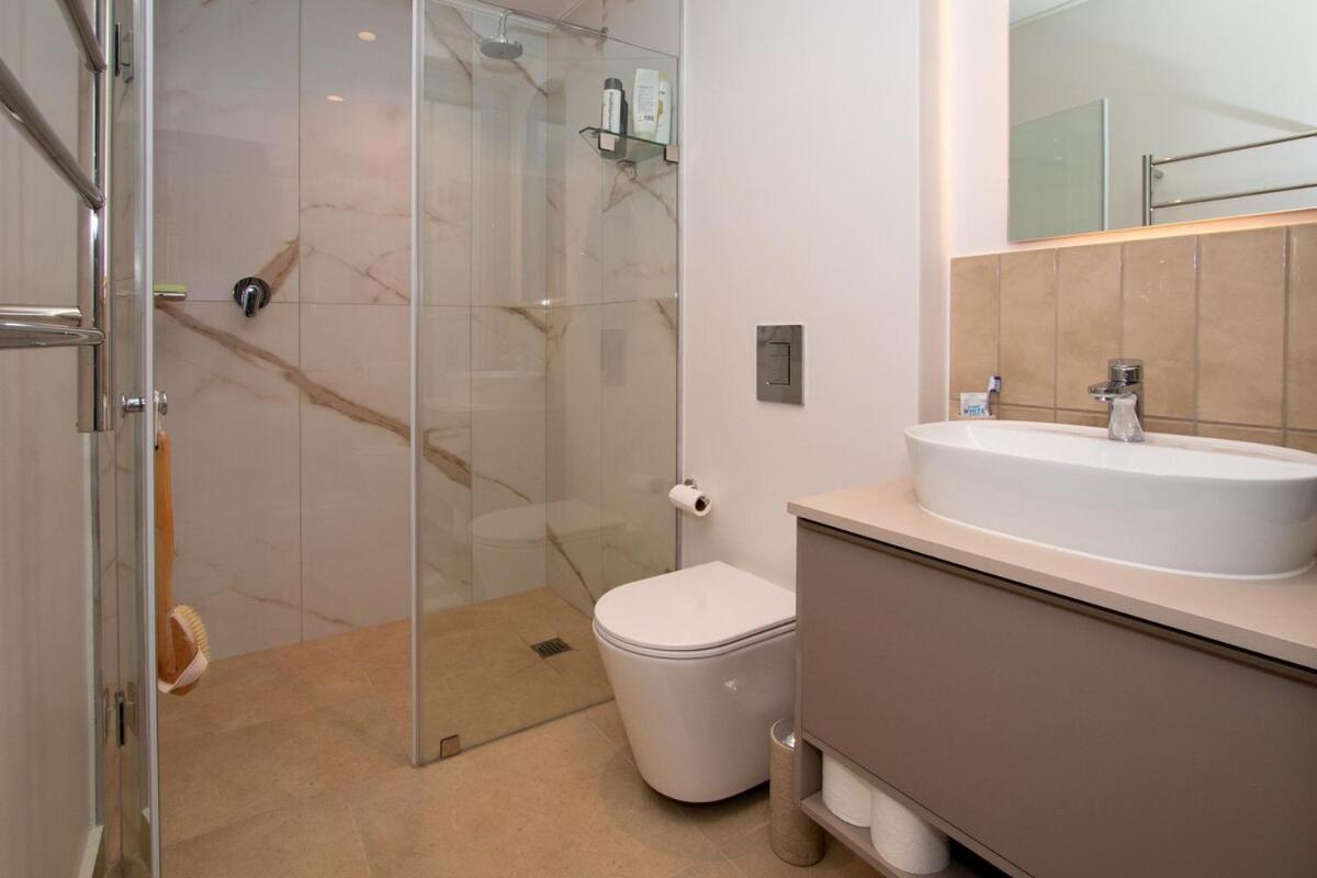 Apartment Luxury Urban Retreat Point Cape Town