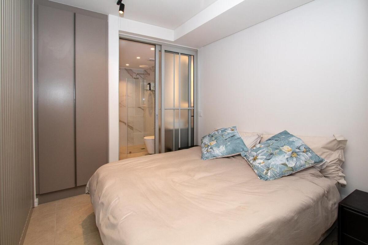 Luxury Urban Retreat Point Apartment *