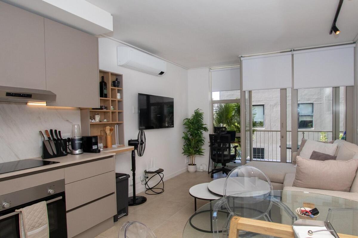 Apartment Luxury Urban Retreat Point *